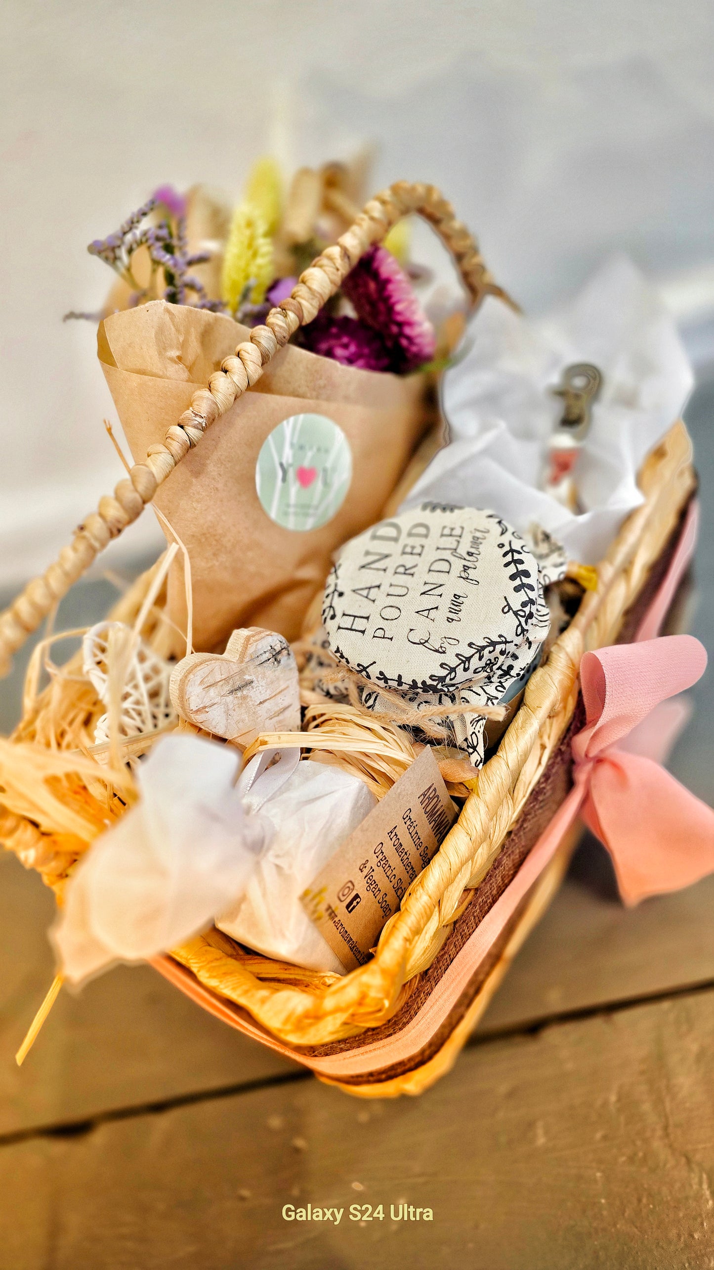 Gift hamper