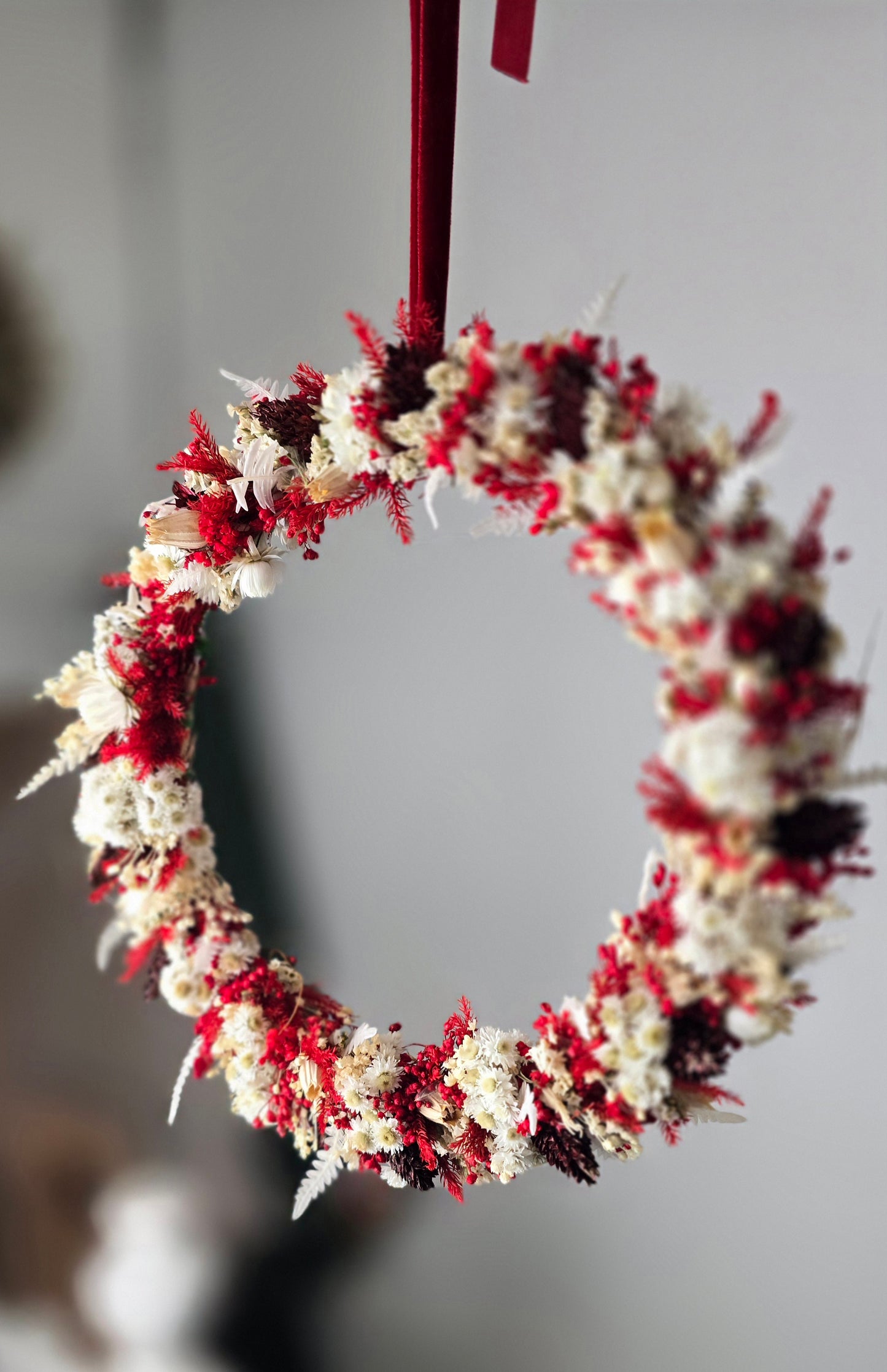 "Red"-dry flower hoop